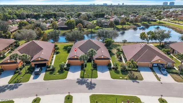 $425,000 | 3725 Pino Vista Way, Estero, FL 33928