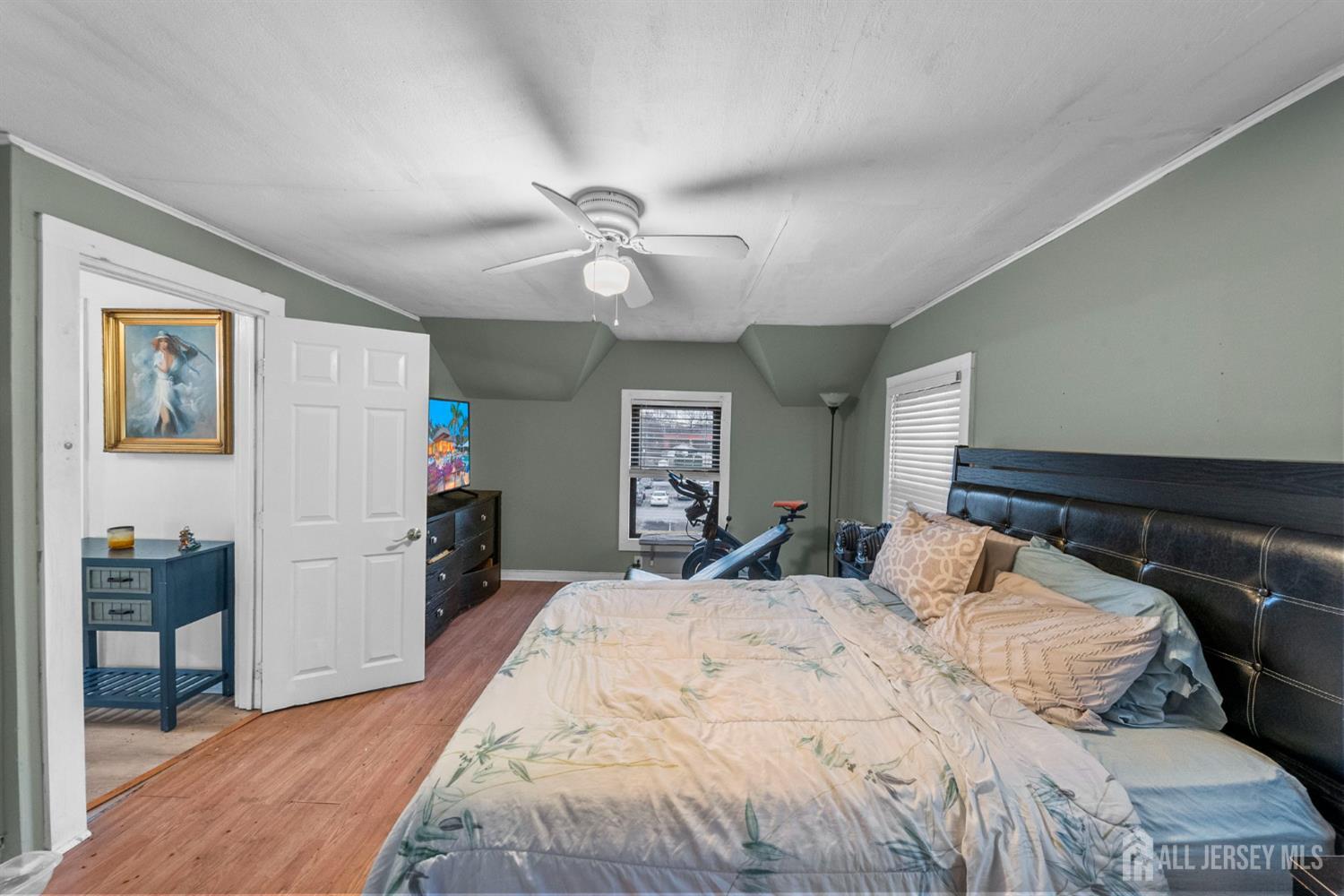 272 Main Street Matawan, NJ 07747 - Photo 20 of 43