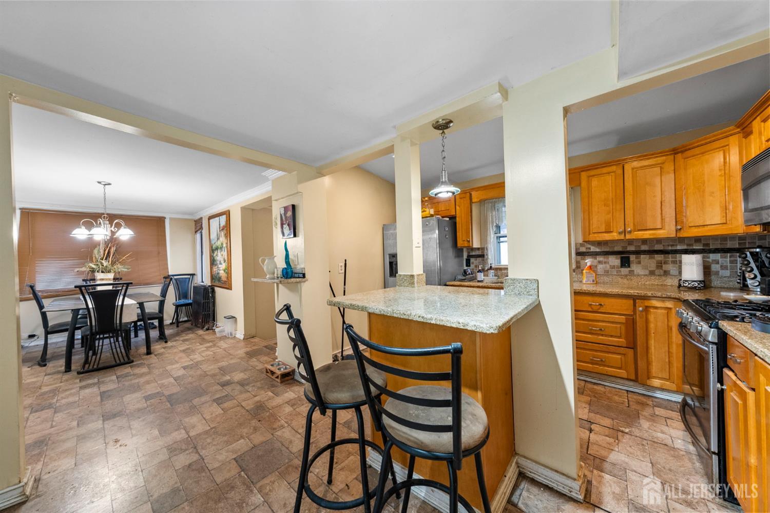 272 Main Street Matawan, NJ 07747 - Photo 5 of 43