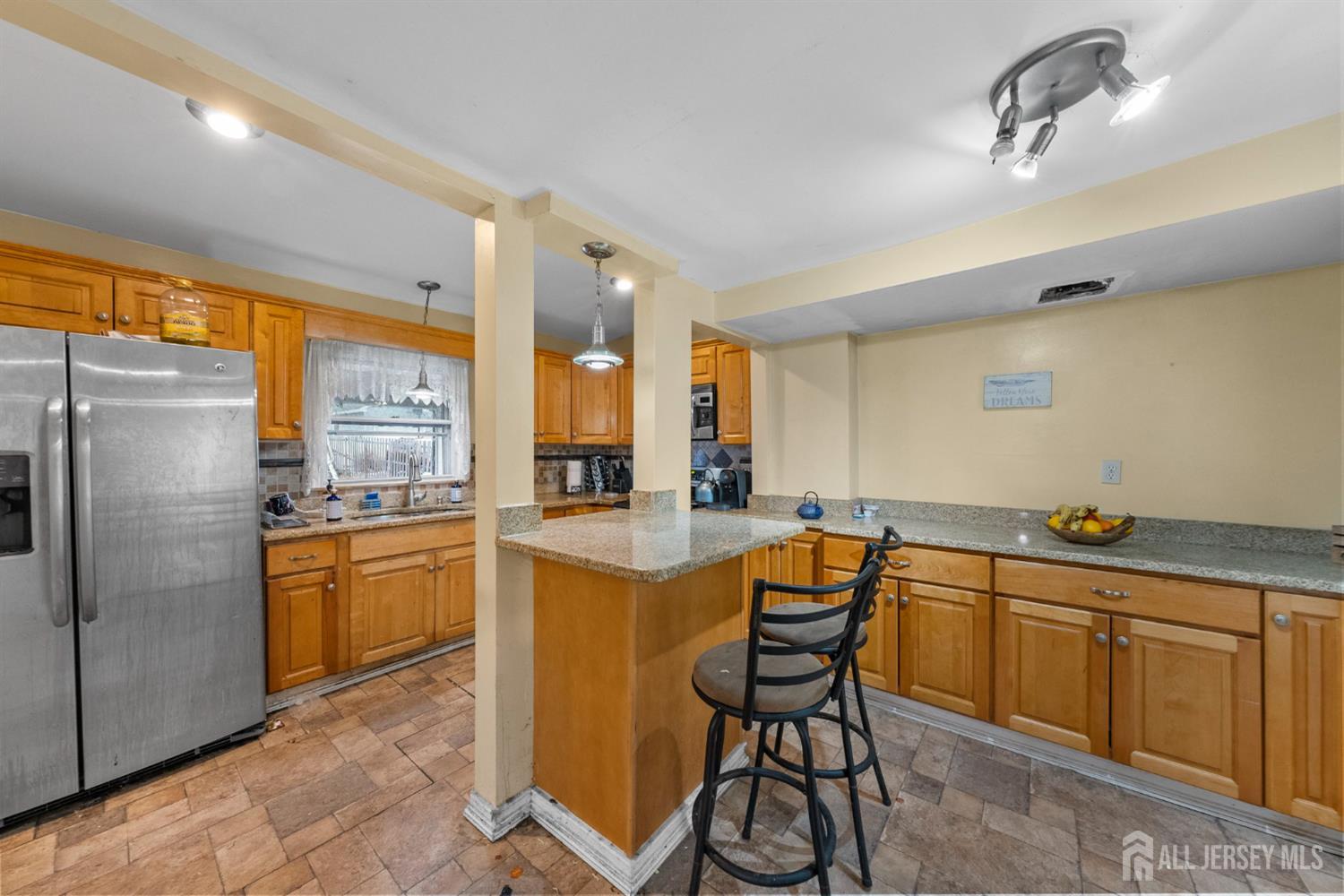 272 Main Street Matawan, NJ 07747 - Photo 6 of 43