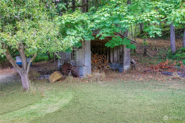 $1,499,000 | 6522 State Highway 303 Northeast, Bremerton, WA 98310