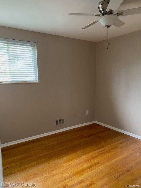 4030 West 13 Mile Road, Unit E3 Royal Oak, MI 48073 - Photo 9 of 12