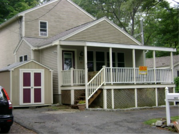 14 Lake Road, Unit 2 Gloucester, MA 01930 - Photo 1 of 1 Gallery Image 1