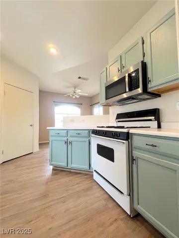 $1,250 | 9000 South Las Vegas Boulevard, Unit 2151, Las Vegas, NV 89123