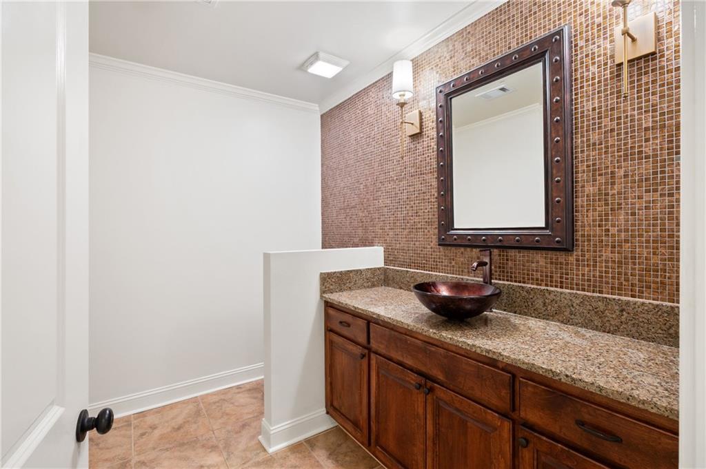 2551 Raintree Drive Northeast Atlanta, GA 30345 - Photo 52 of 71