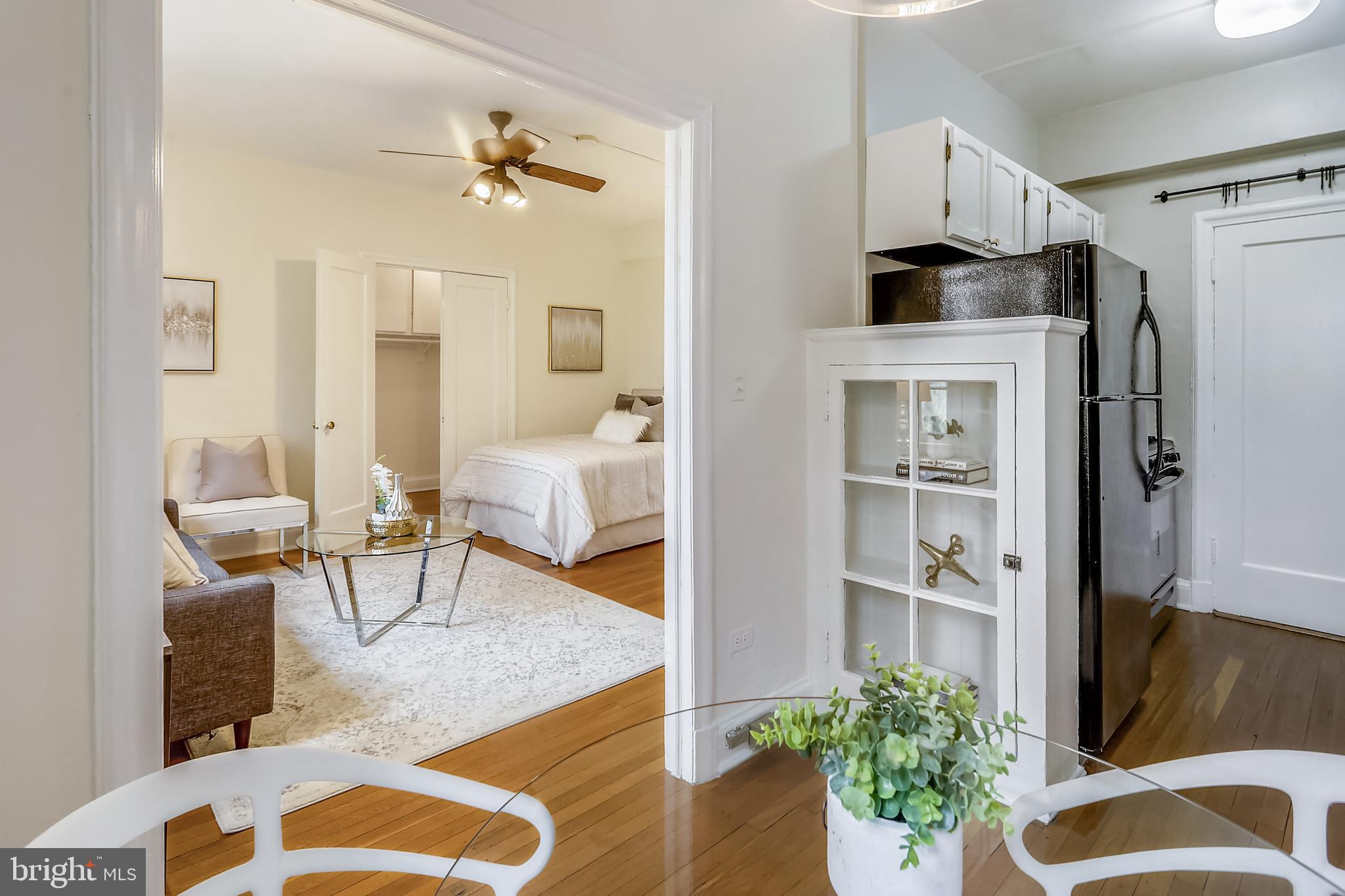 2032 Belmont Road Northwest, Unit 414 Washington, DC 20009 - Photo 13 of 31 Kitchen off of great room