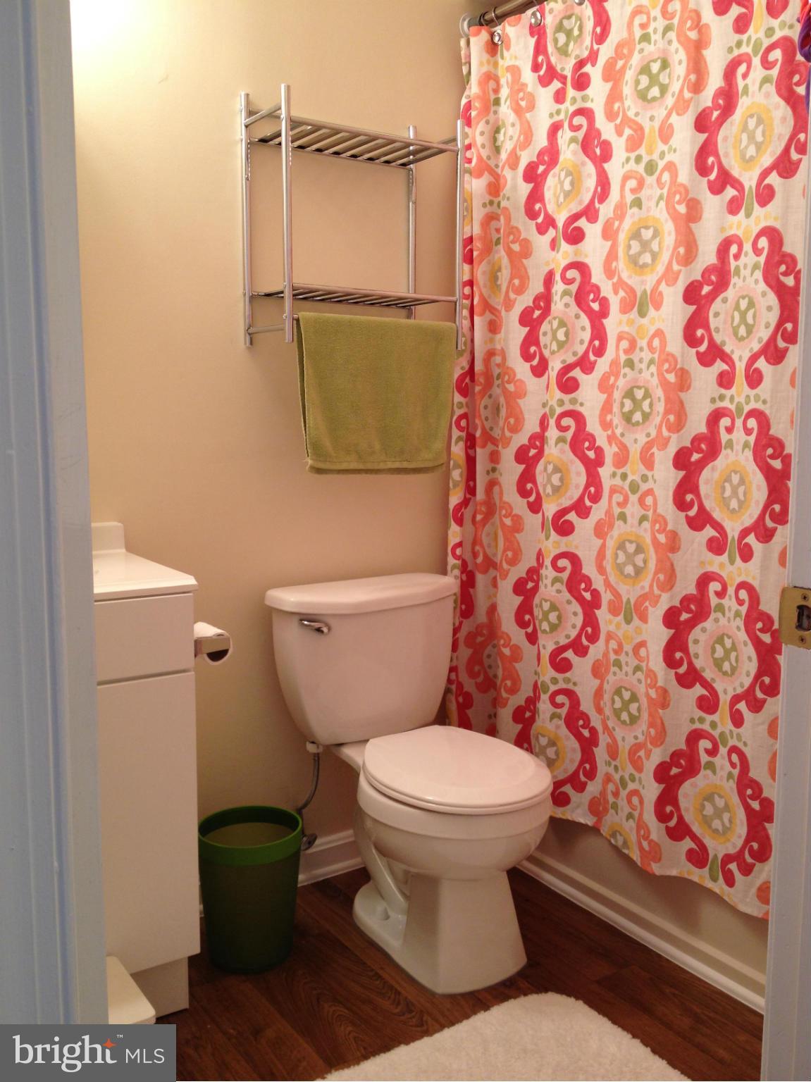 8369 Montgomery Run Road, Unit I Ellicott City, MD 21043 - Photo 27 of 30 Bath