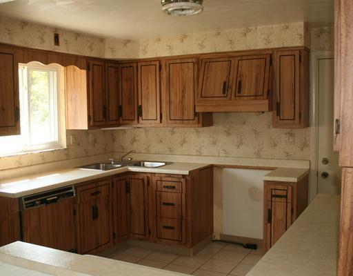 12270 Roth Drive North Huntingdon, PA 15642 - Photo 4 of 8 Kitchen.