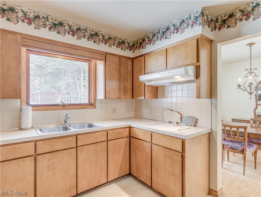 2481 Raber Road Uniontown, OH 44685 - Photo 14 of 33 Kitchen
