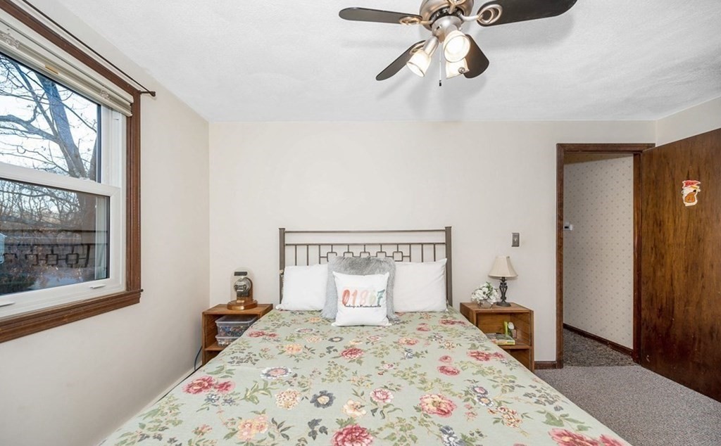 6 Oakland Road Reading, MA 01867 - Photo 15 of 34 Gallery Image 15