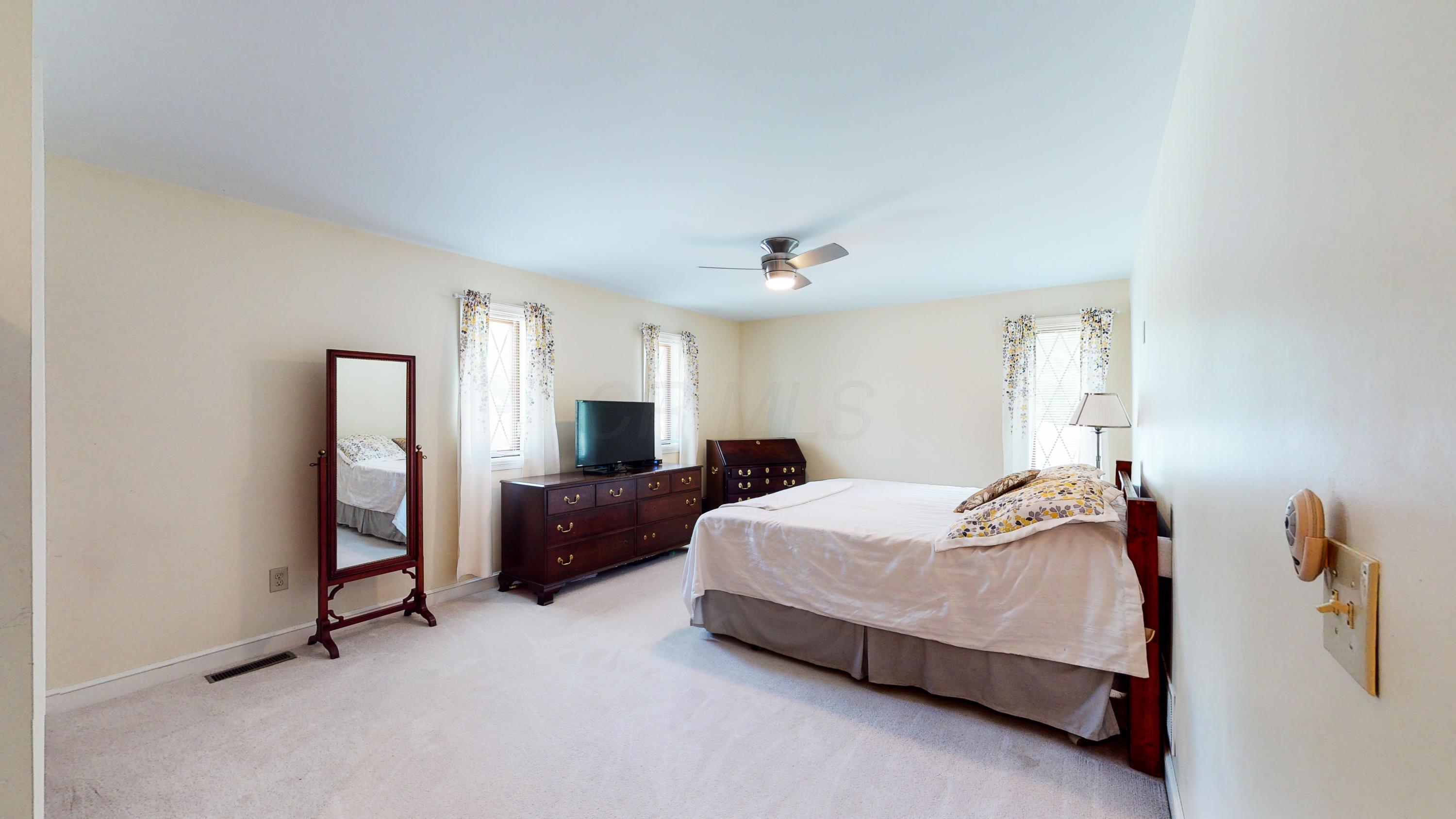 6711 Lambert Road Orient, OH 43146 - Photo 11 of 23 Gallery Image 11