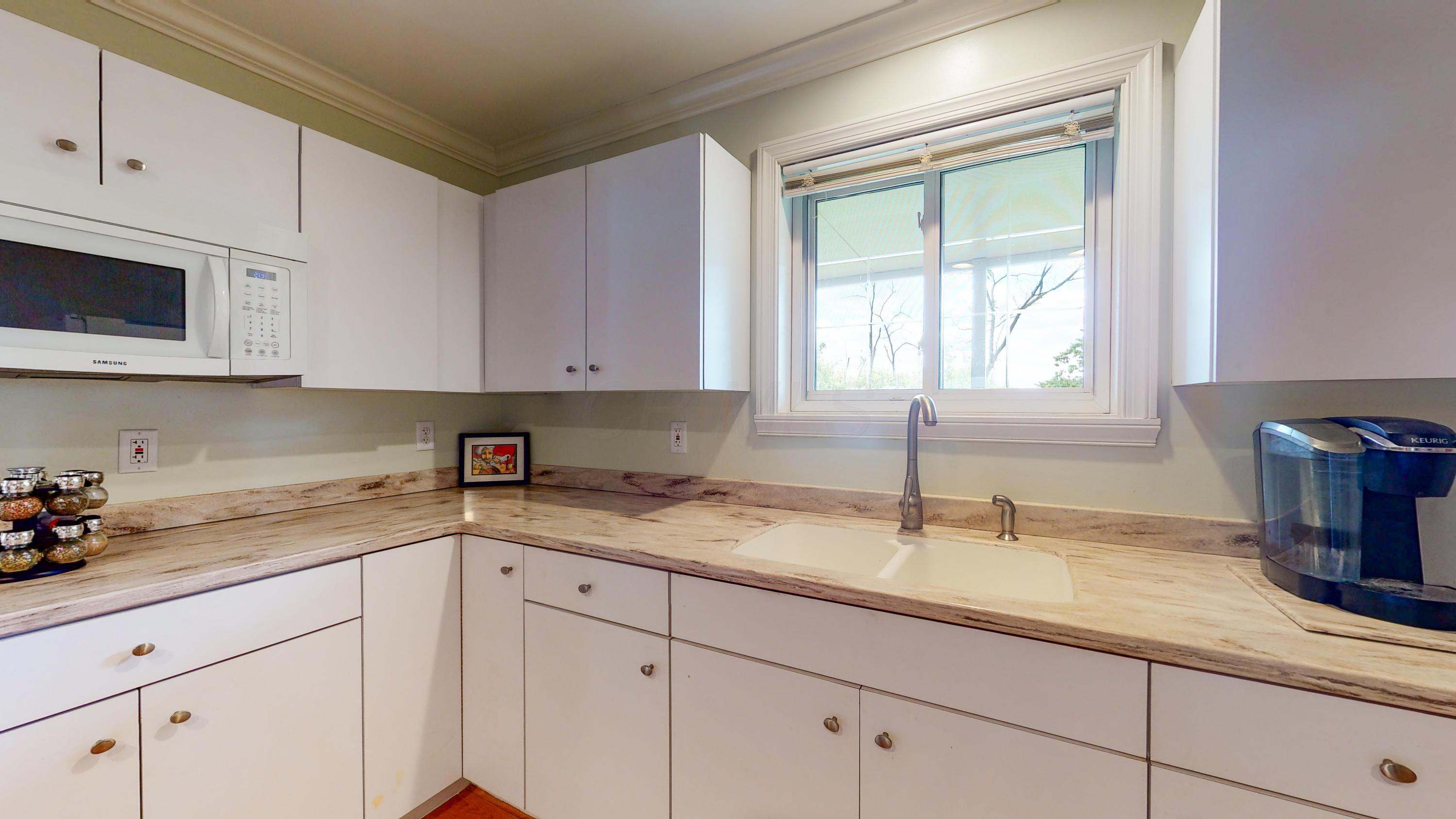 6711 Lambert Road Orient, OH 43146 - Photo 8 of 23 Gallery Image 8