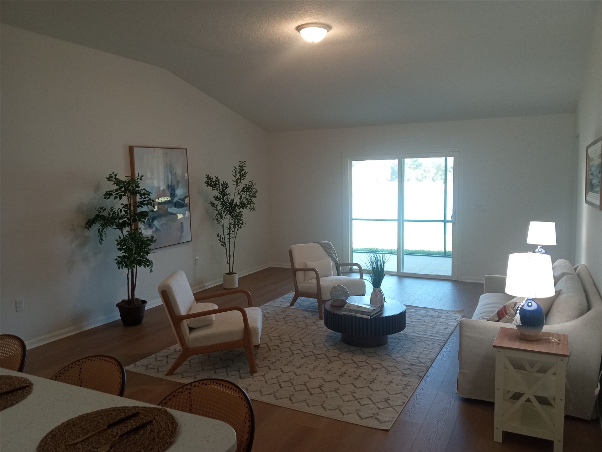 96052 Pirates Bluff Road Yulee, FL 32097 - Photo 7 of 22 a living room with furniture flowerpot and window