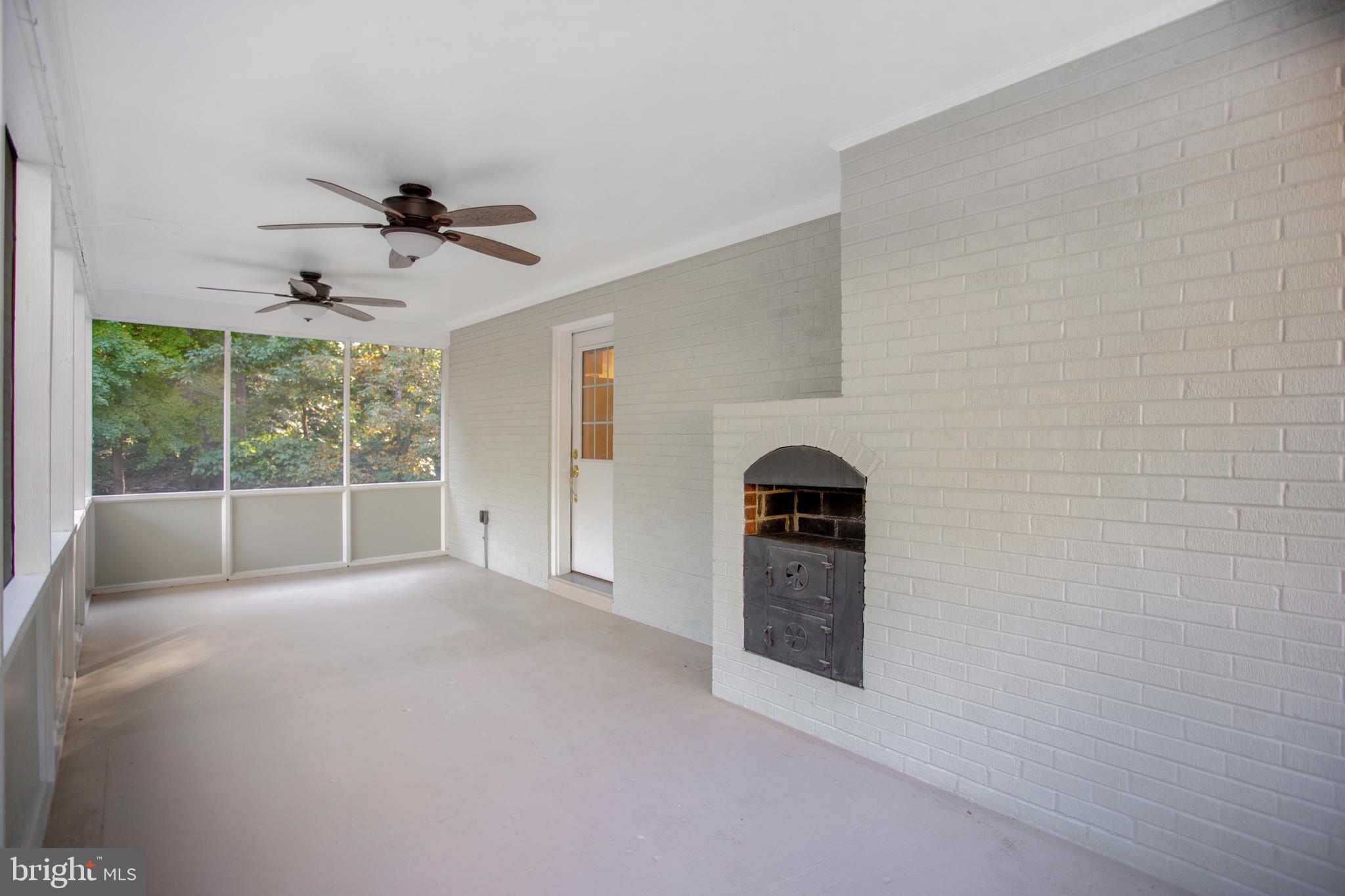 4029 Laurel Road Alexandria, VA 22309 - Photo 11 of 44 Gallery Image 11
