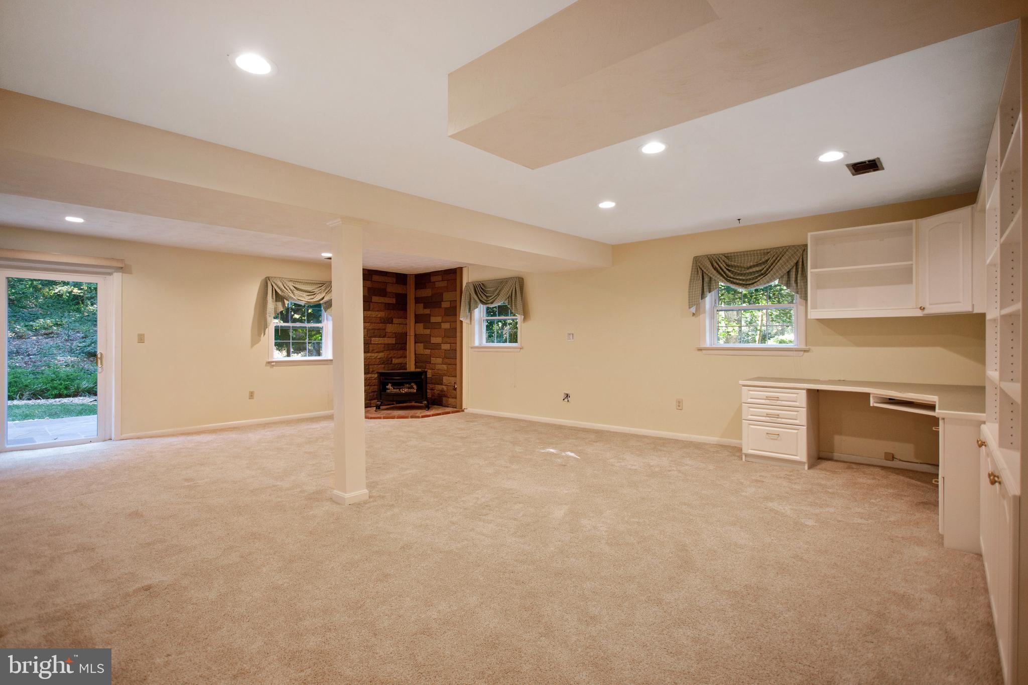 4029 Laurel Road Alexandria, VA 22309 - Photo 22 of 44 Gallery Image 22