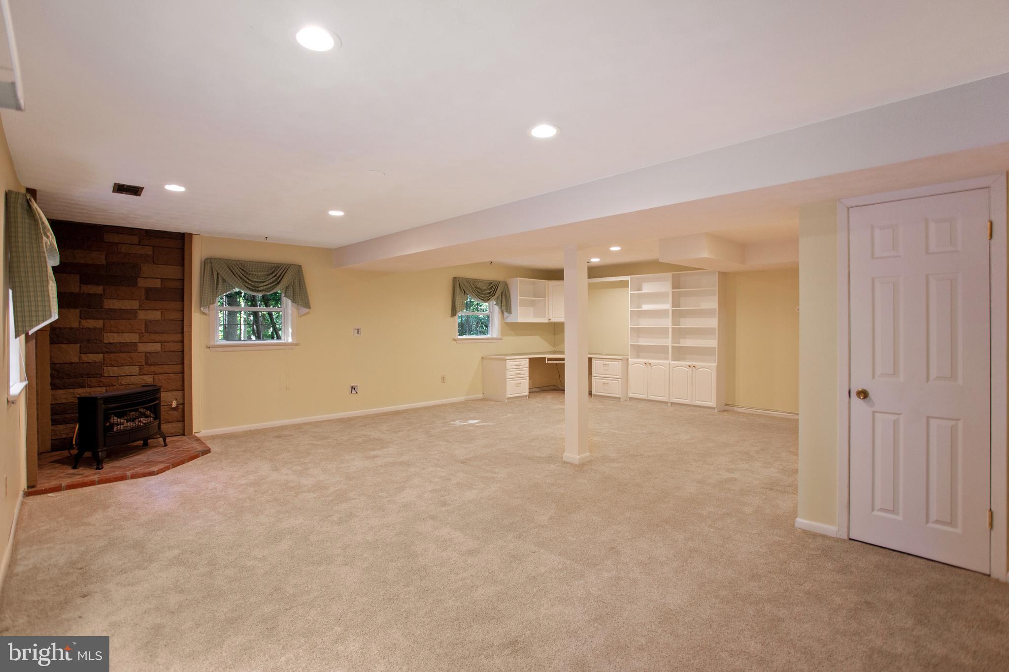 4029 Laurel Road Alexandria, VA 22309 - Photo 25 of 44 Gallery Image 25