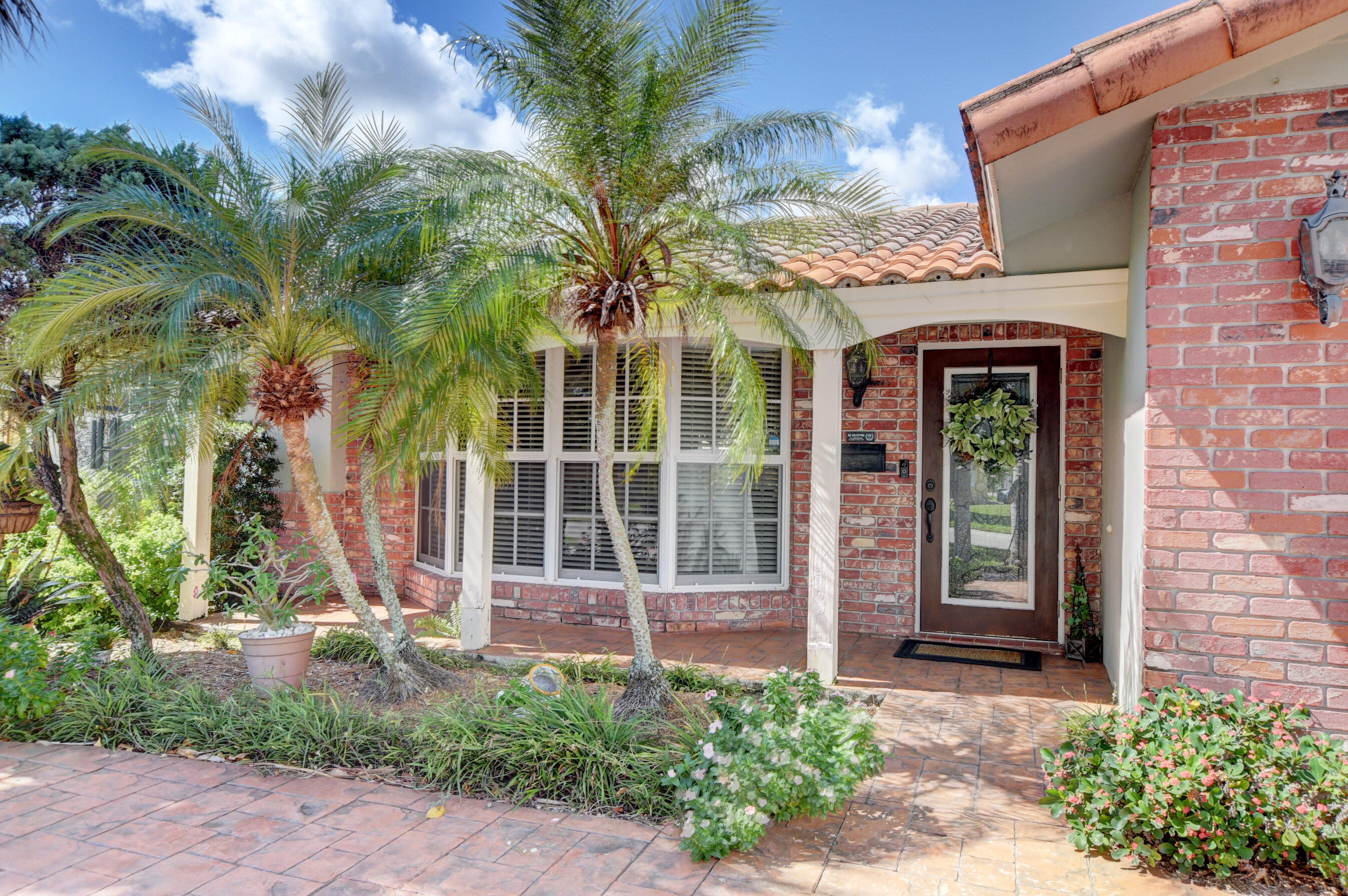 1370 Southwest 11th Street Boca Raton, FL 33486 - Photo 3 of 53 03_ebf_2027and4more