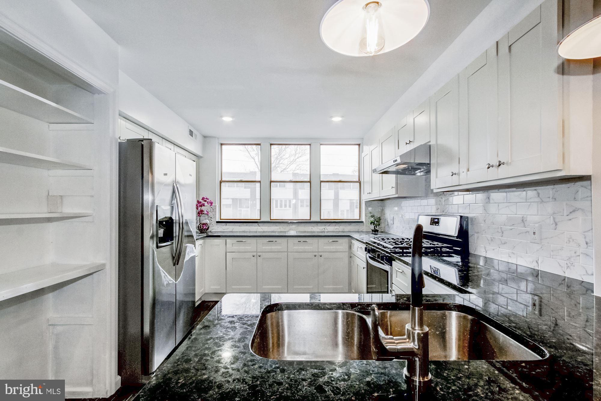 4206 Lawnside Road Philadelphia, PA 19154 - Photo 11 of 52 Gallery Image 11