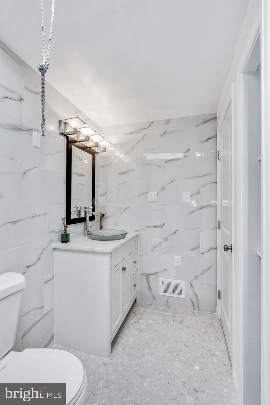 4206 Lawnside Road Philadelphia, PA 19154 - Photo 28 of 52 Gallery Image 28