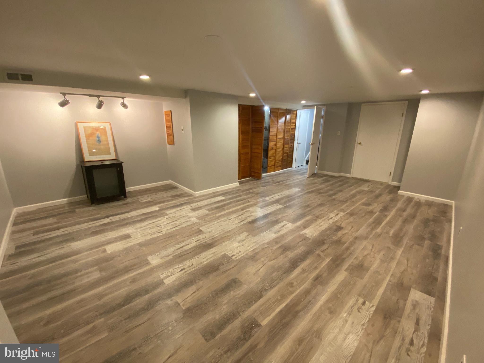 4206 Lawnside Road Philadelphia, PA 19154 - Photo 32 of 52 Gallery Image 32