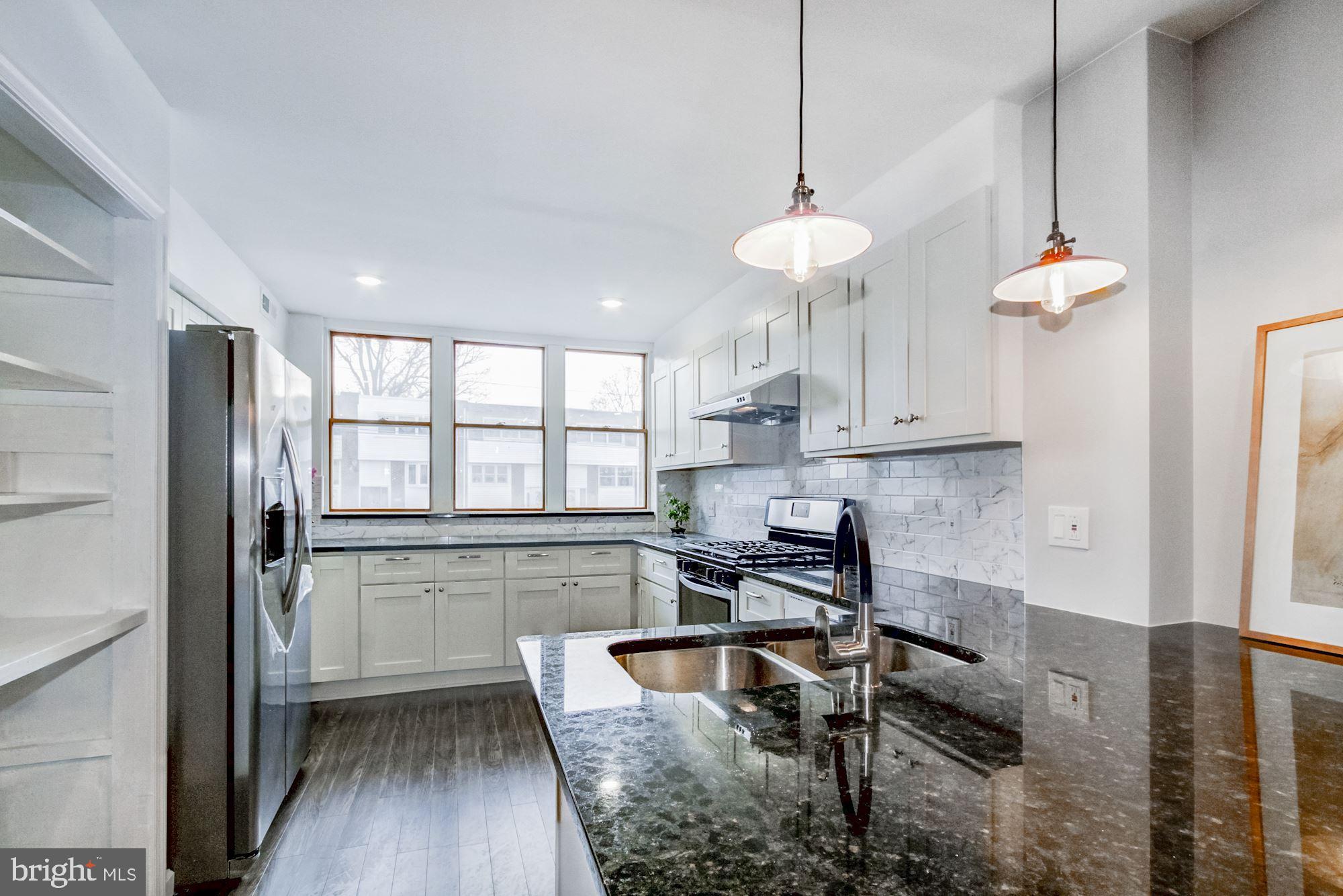 4206 Lawnside Road Philadelphia, PA 19154 - Photo 8 of 52 Gallery Image 8