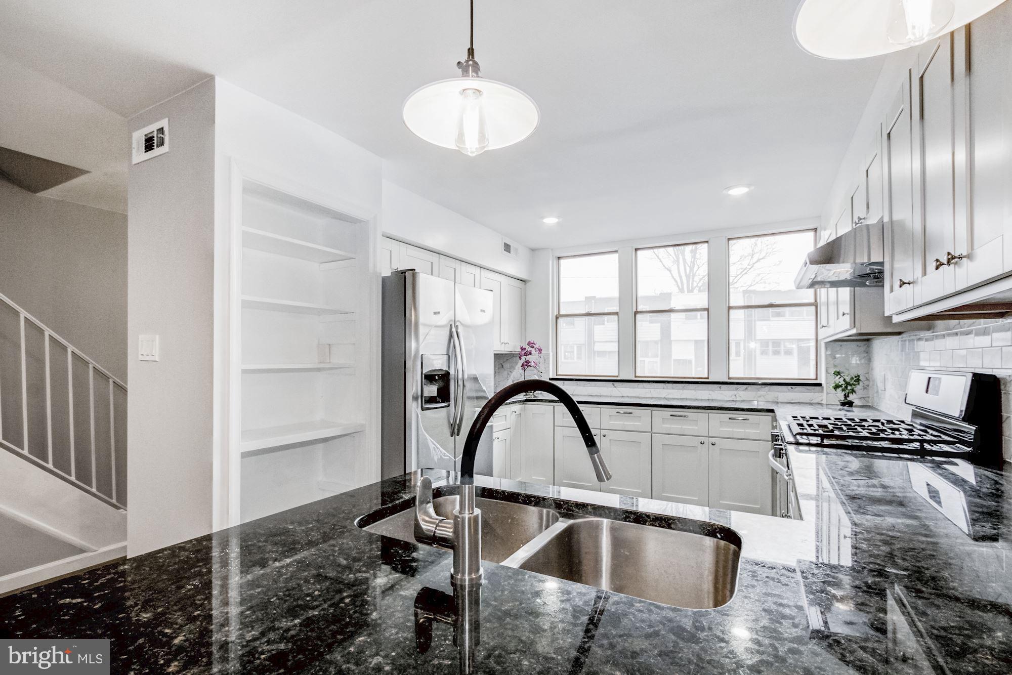 4206 Lawnside Road Philadelphia, PA 19154 - Photo 10 of 52 Gallery Image 10