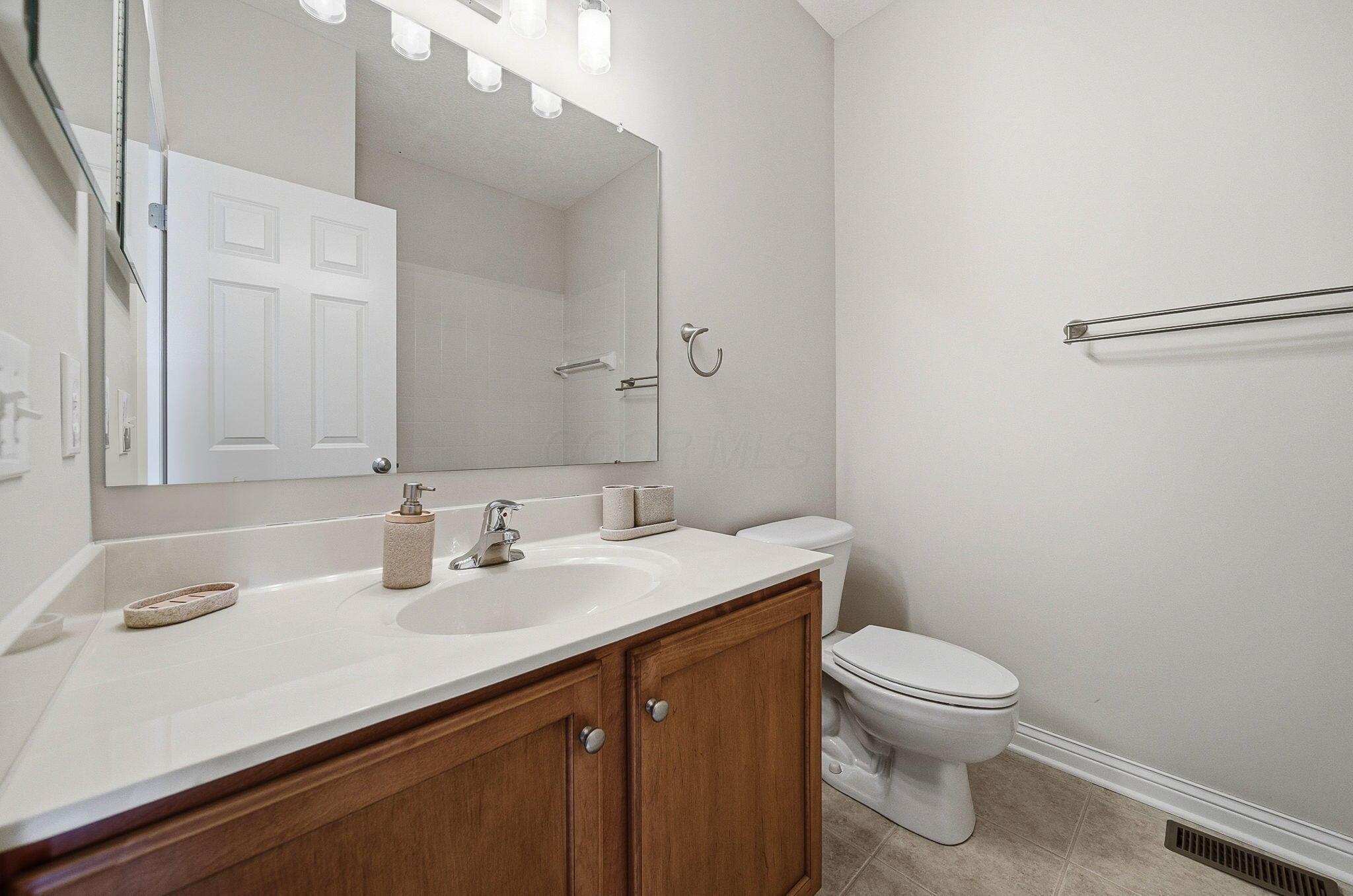 5640 Lantos Road Dublin, OH 43016 - Photo 35 of 46 35-web-or-mls-Jeffrey Yates - 5640 Lanto