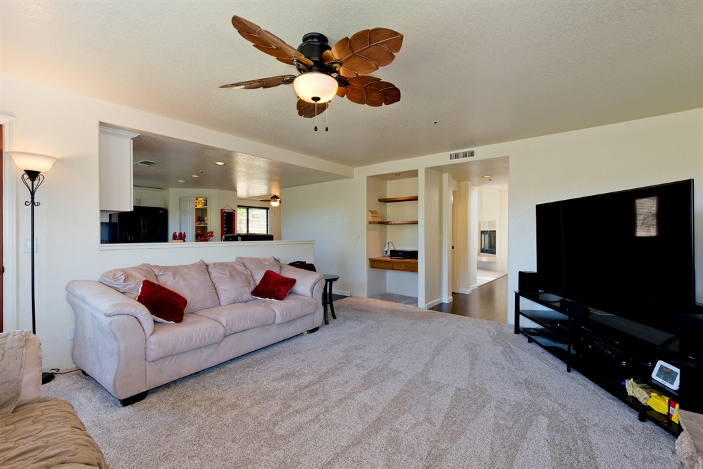 10398 Lilac Ridge Road Escondido, CA 92026 - Photo 10 of 25