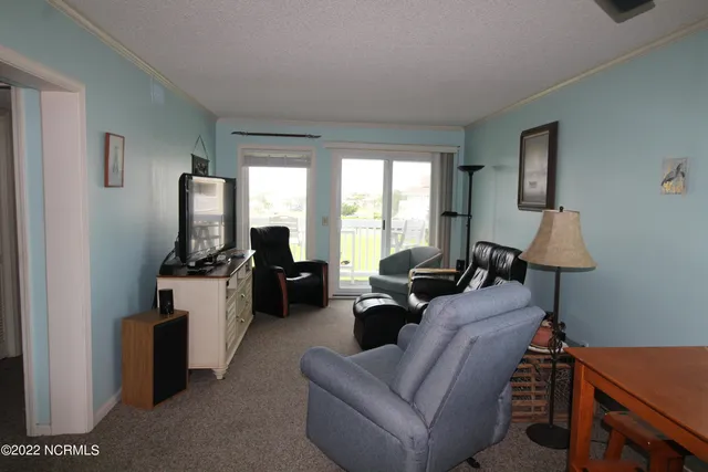 $1,600 | 650 Cedar Point Boulevard, Unit B27, Cedar Point, NC 28584
