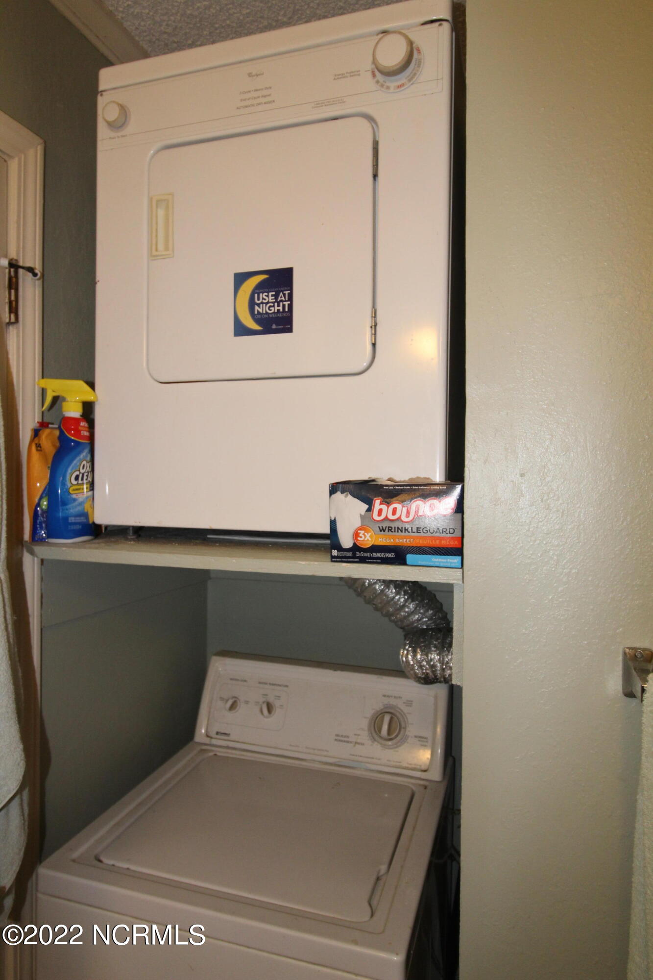 650 Cedar Point Boulevard, Unit B27 Cedar Point, NC 28584 - Photo 6 of 14 IMG_6041