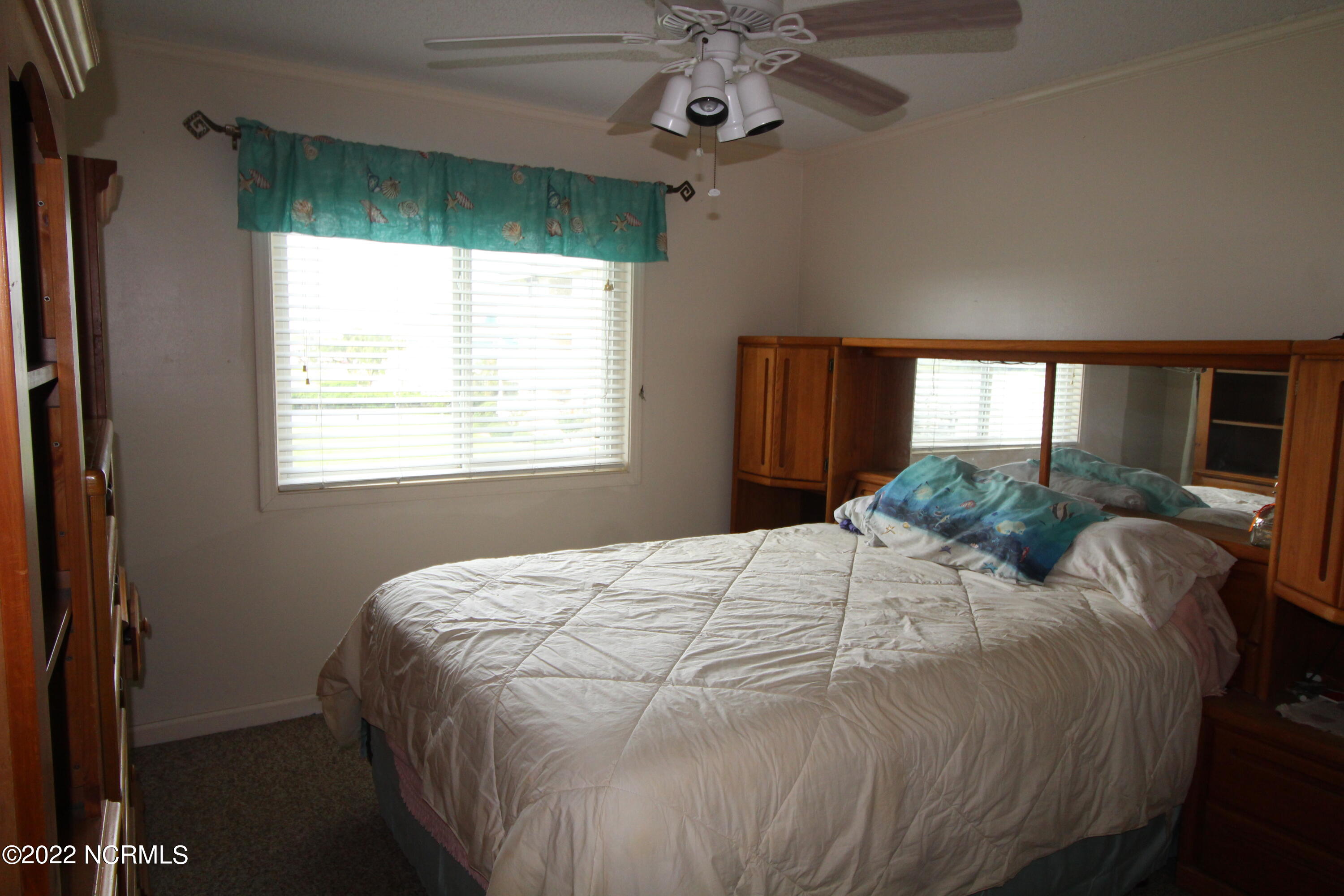 650 Cedar Point Boulevard, Unit B27 Cedar Point, NC 28584 - Photo 8 of 14 IMG_6045