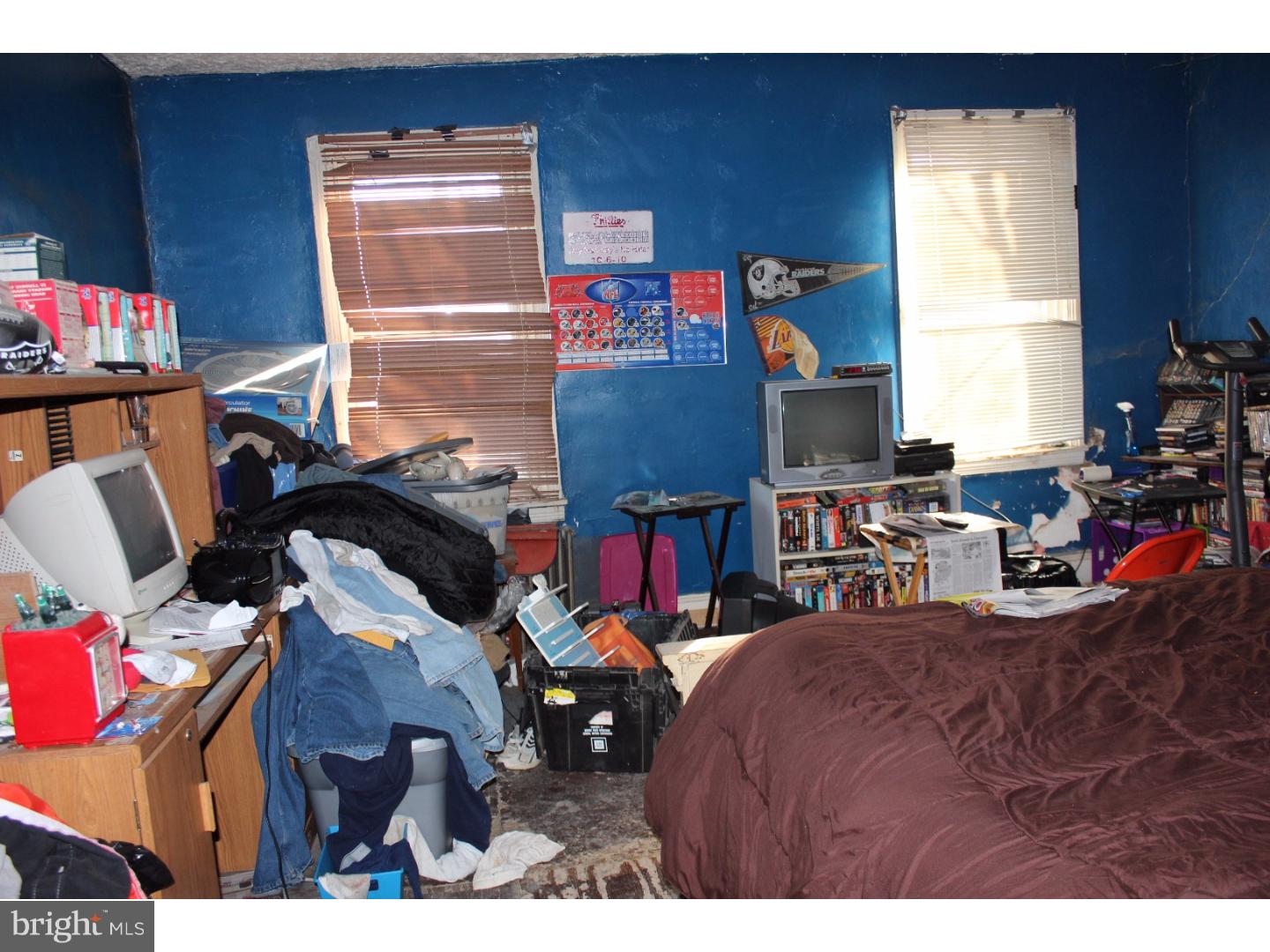 1717 Tasker Street Philadelphia, PA 19145 - Photo 15 of 25 Bedroom 2