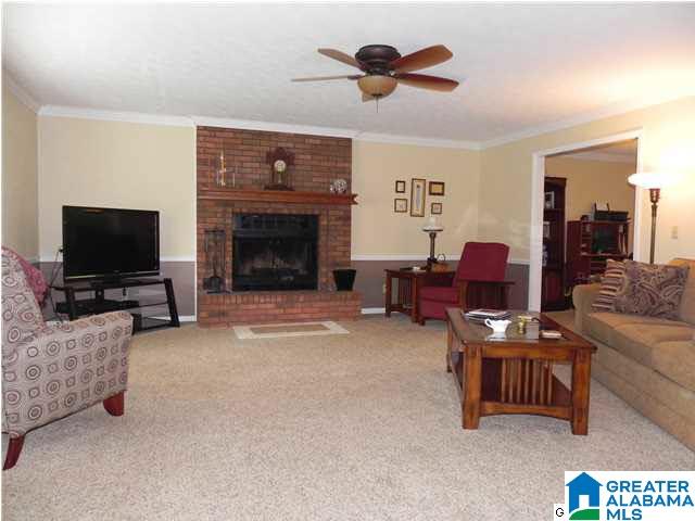 816 Brookhaven Road Anniston, AL 36207 - Photo 3 of 32
