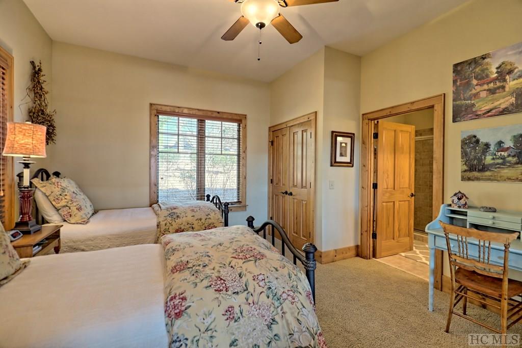 756 Trillium Ridge Road, Unit 202 Cullowhee, NC 28723 - Photo 28 of 34 Gallery Image 28