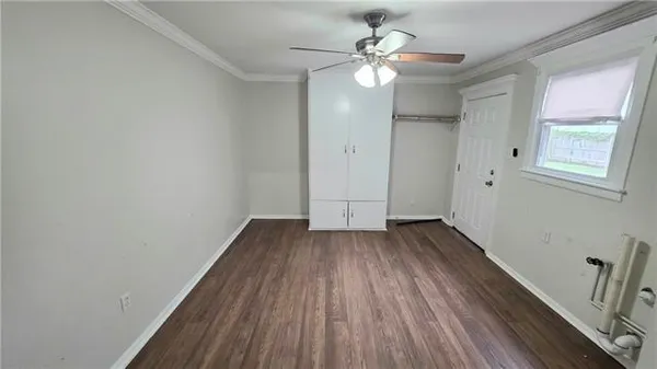 $1,350 | 527 3rd Street, Gretna, LA 70053