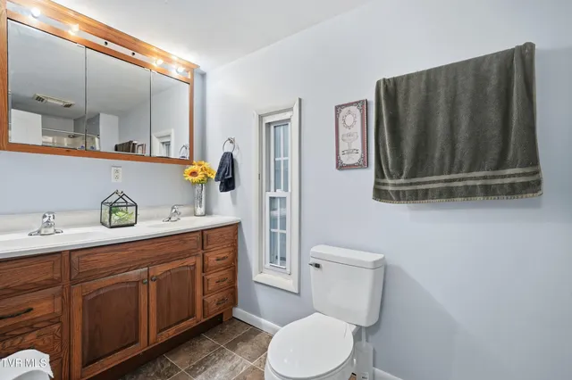 $135,000 | 430 Arrowhead Drive, Duffield, VA 24244