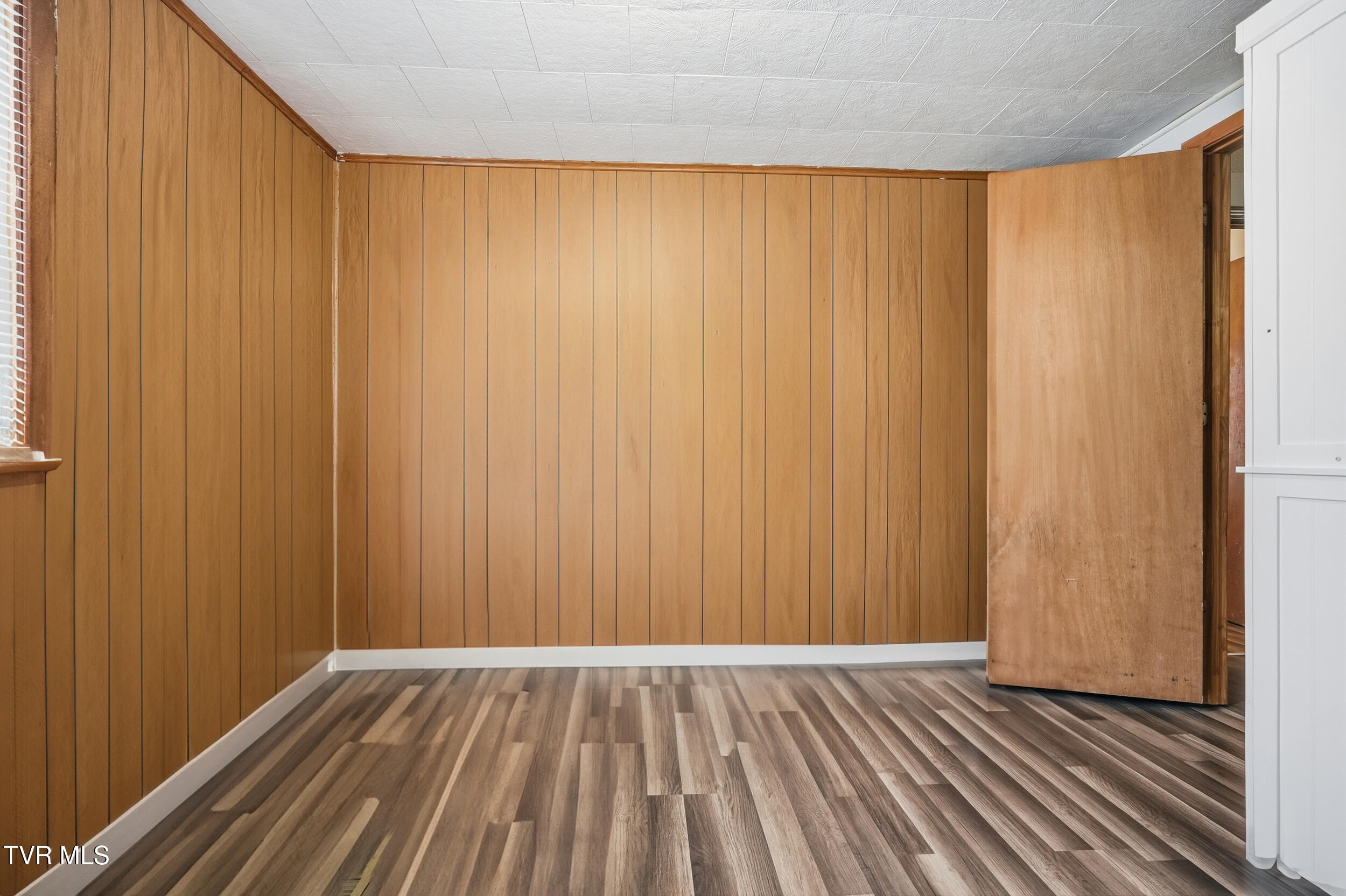 430 Arrowhead Drive Duffield, VA 24244 - Photo 16 of 25 17_430 arrowhead dr-17