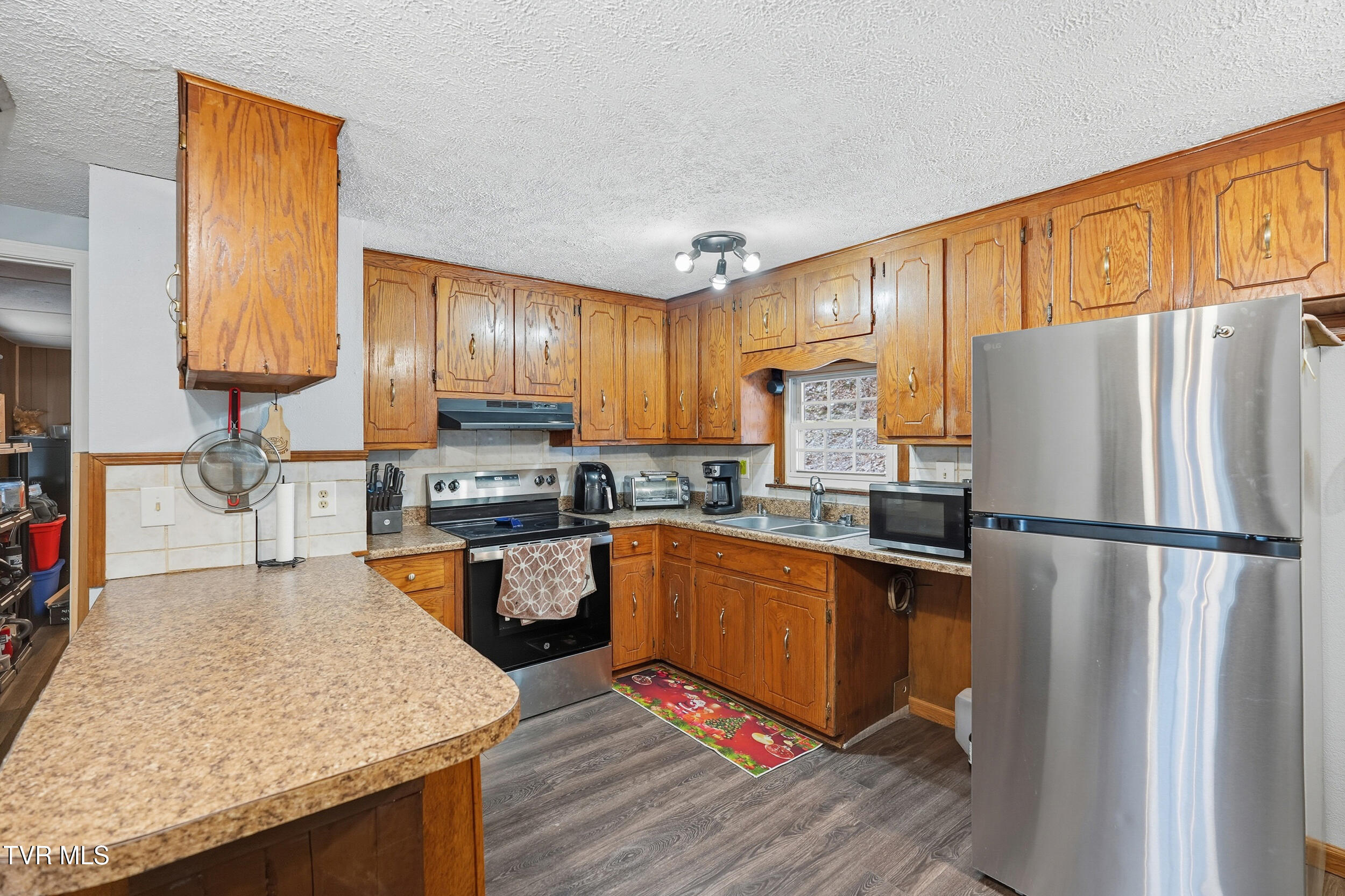 430 Arrowhead Drive Duffield, VA 24244 - Photo 5 of 25 4_430 arrowhead dr-04