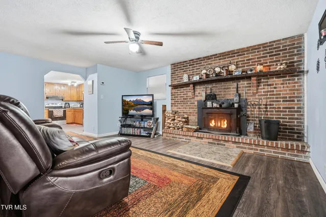 $135,000 | 430 Arrowhead Drive, Duffield, VA 24244