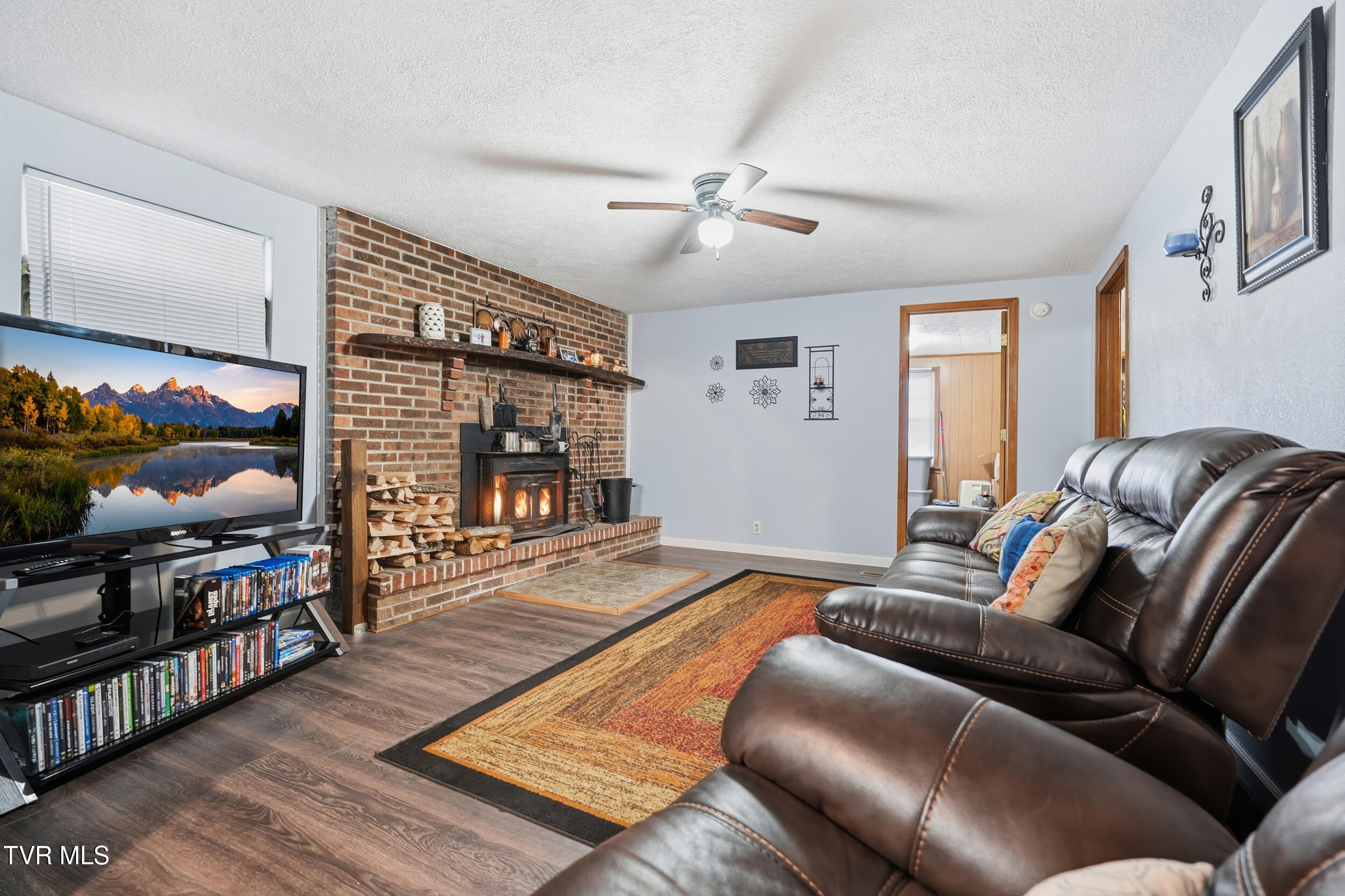 430 Arrowhead Drive Duffield, VA 24244 - Photo 9 of 25 11_430 arrowhead dr-11