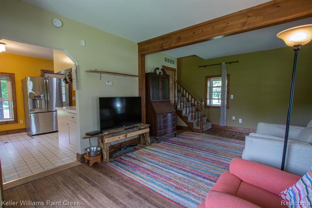 9319 Sparling Road Goodells, MI 48027 - Photo 13 of 36