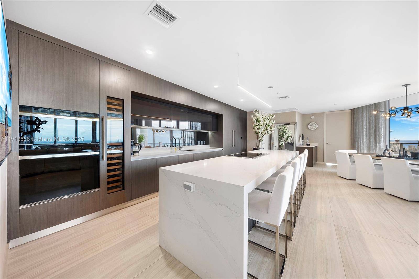 851 Northeast 1st Avenue, Unit 5312 Miami, FL 33132 - Photo 13 of 53