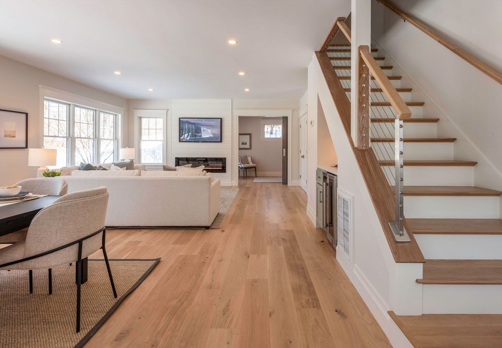 7 Colburn Street Gloucester, MA 01930 - Photo 19 of 38