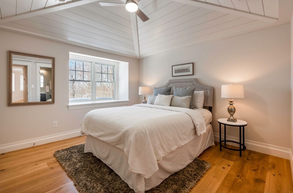 7 Colburn Street Gloucester, MA 01930 - Photo 26 of 38