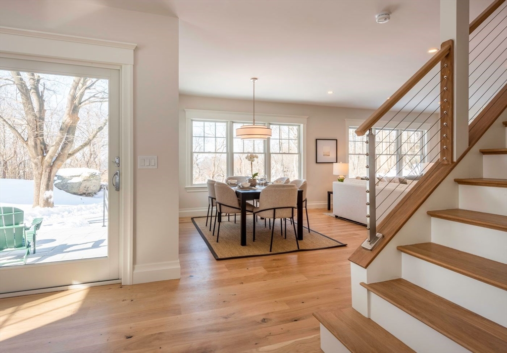 7 Colburn Street Gloucester, MA 01930 - Photo 8 of 38