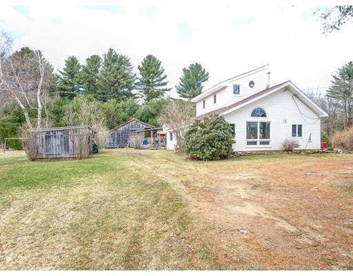 69 Walker Road Wales, MA 01081 - Photo 3 of 30
