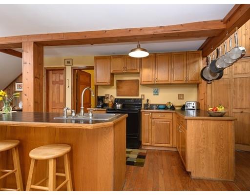 69 Walker Road Wales, MA 01081 - Photo 10 of 30