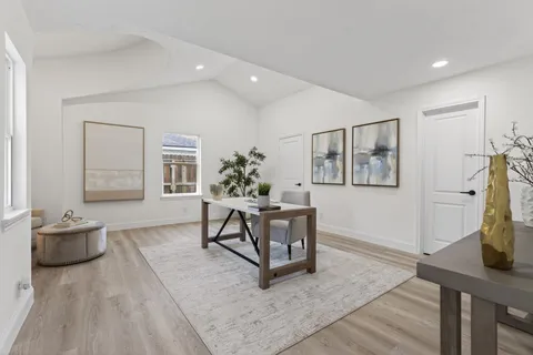 $447,000 | 6207 Rollingbrook Drive, Houston, TX 77096