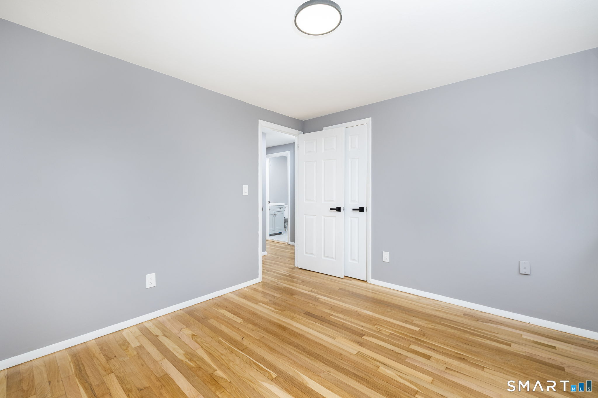 555 Graham Road South Windsor, CT 06074 - Photo 23 of 39