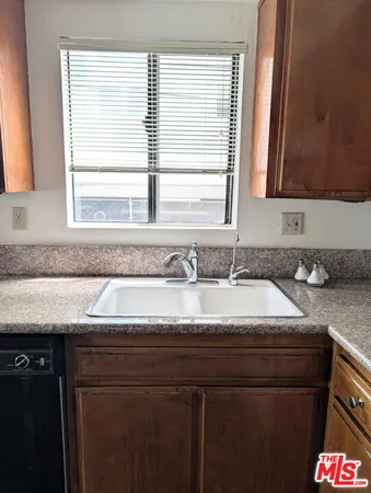 $2,800 | 3988 Moore Street, Unit 5, Los Angeles, CA 90066